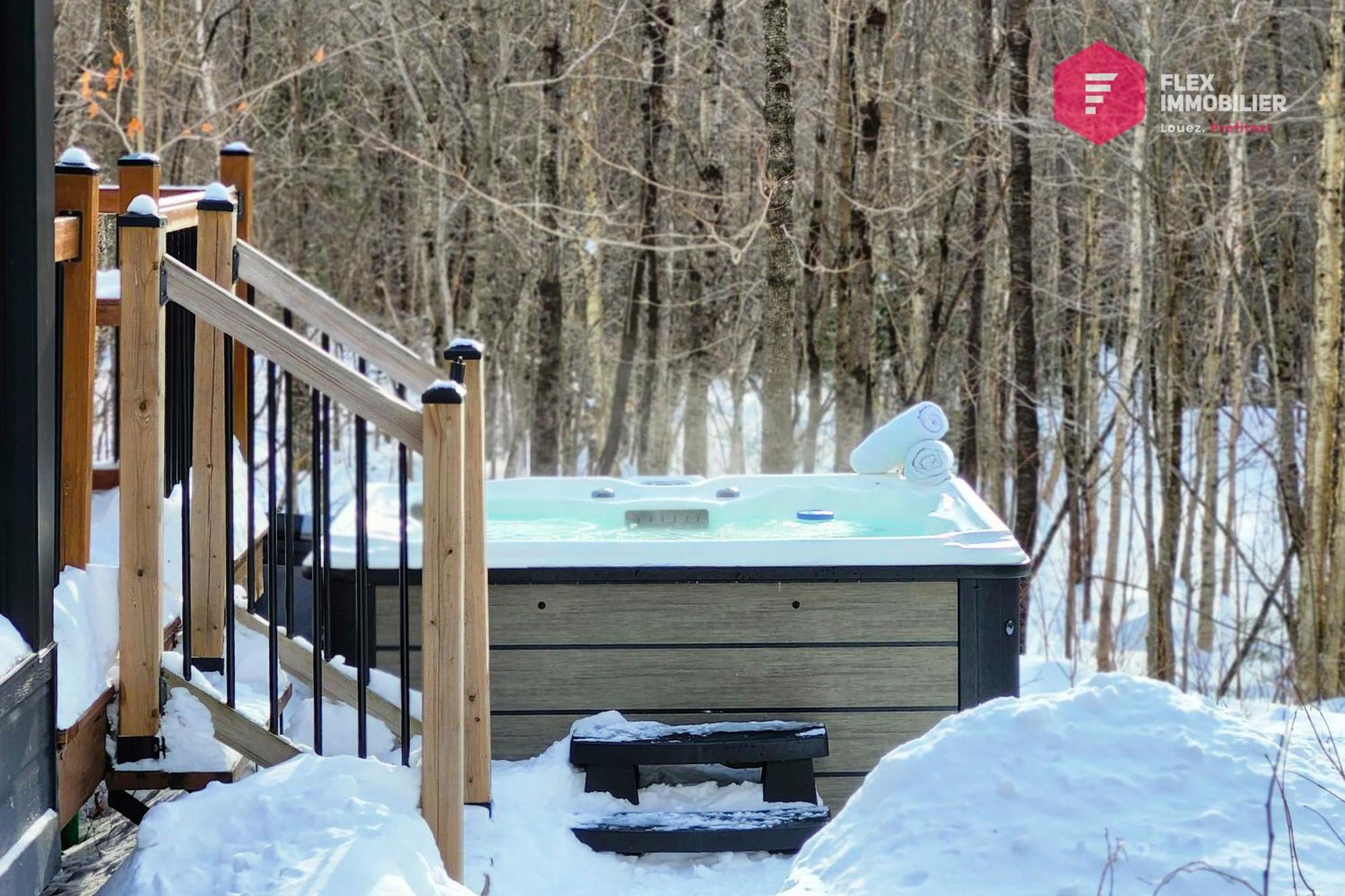 The Marco-Polo Of Portneuf - Open On Nature - Private Spa Pool Sauna Pont-Rouge Εξωτερικό φωτογραφία